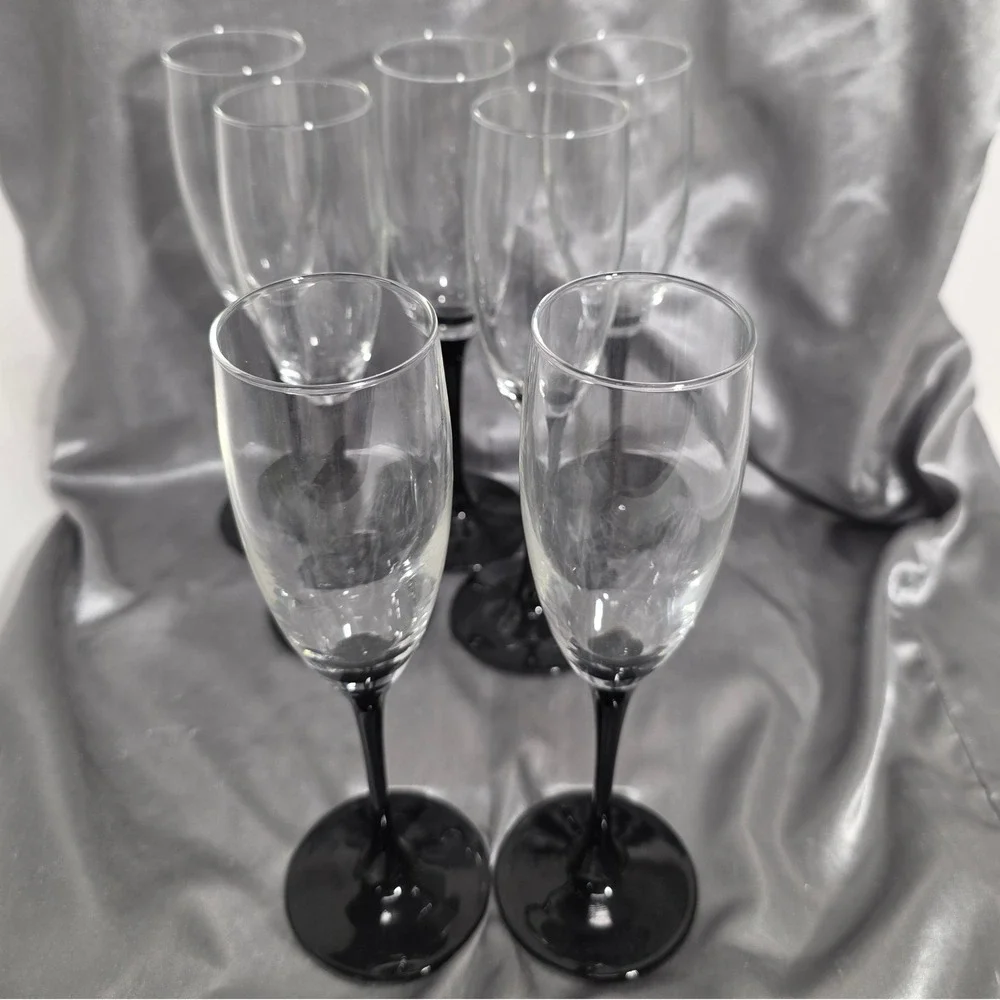 Luminarc France Black Stem Champagne Flutes Set of 7 Clear Glass Two Tone 8.75in